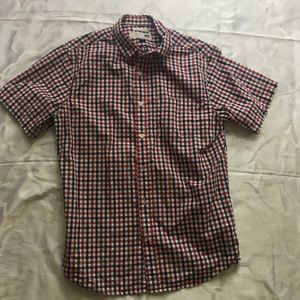 Old Navy Shirts - Old navy casual button down cotton shirt size M. Old Navy Shirts - Old navy casual button down cotton shirt size M.